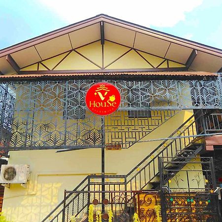 V House Hotel Phranakhonszi Ajutthaja Kültér fotó