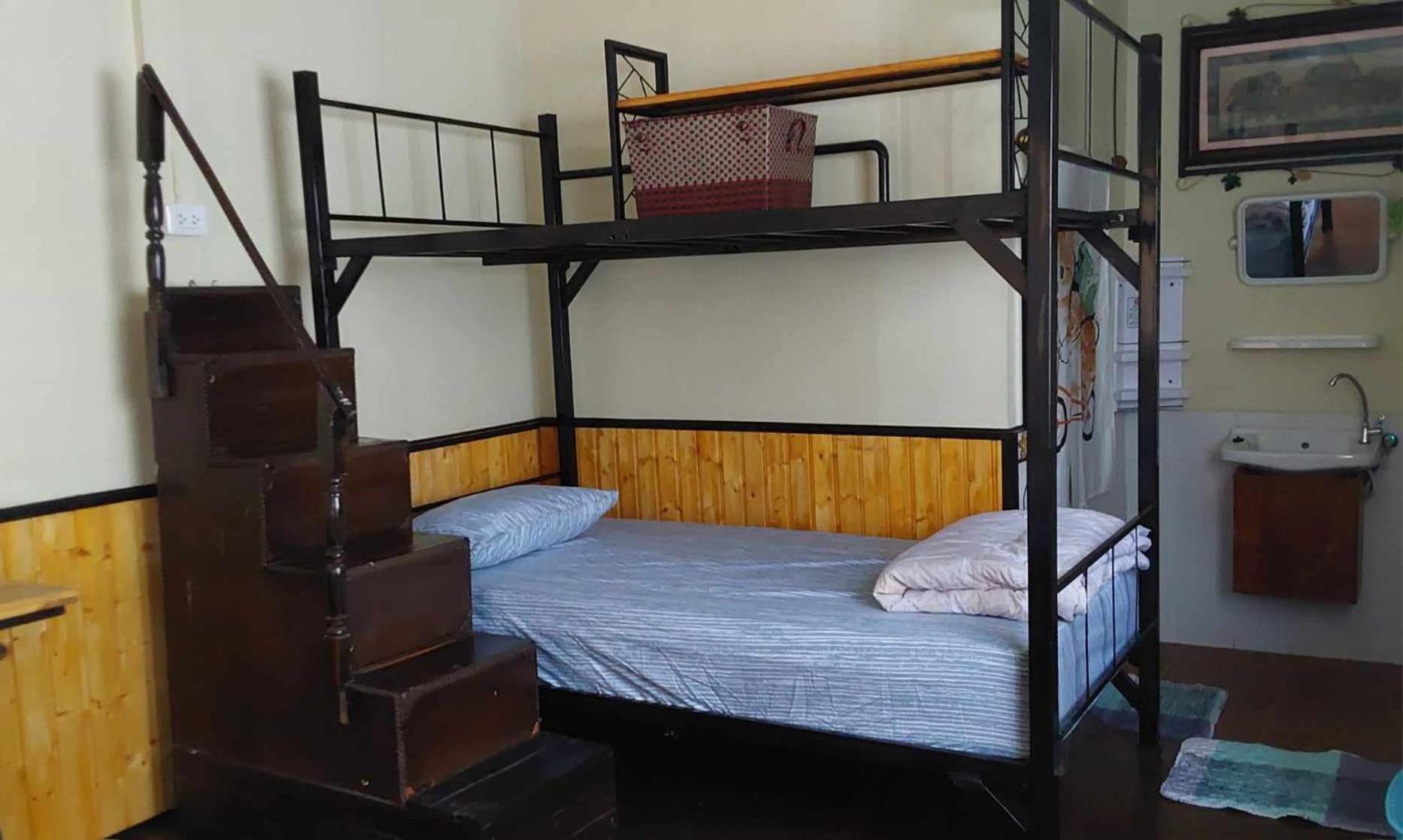 V House Hotel Phranakhonszi Ajutthaja Kültér fotó